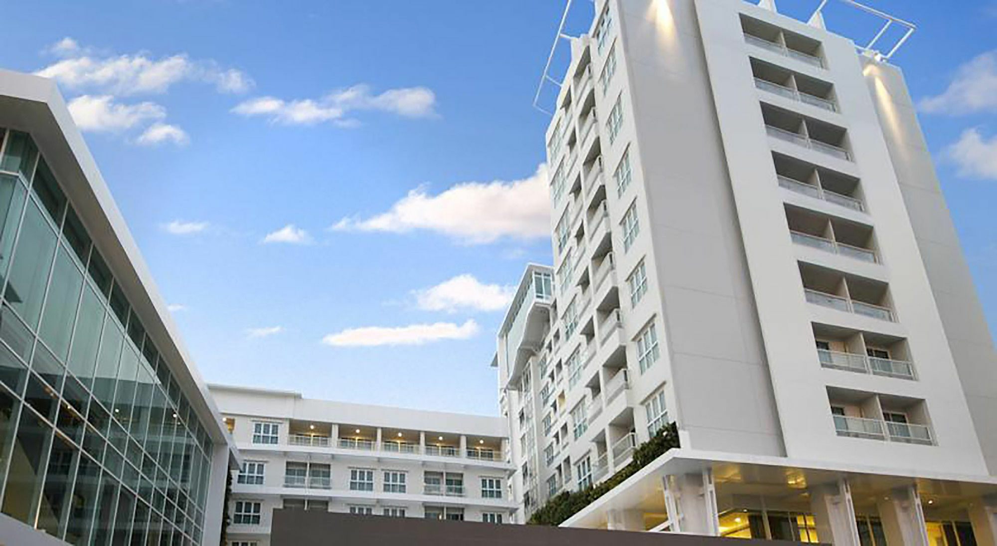 Classic Kameo Hotel & Serviced Apartments, Ayutthaya Экстерьер фото